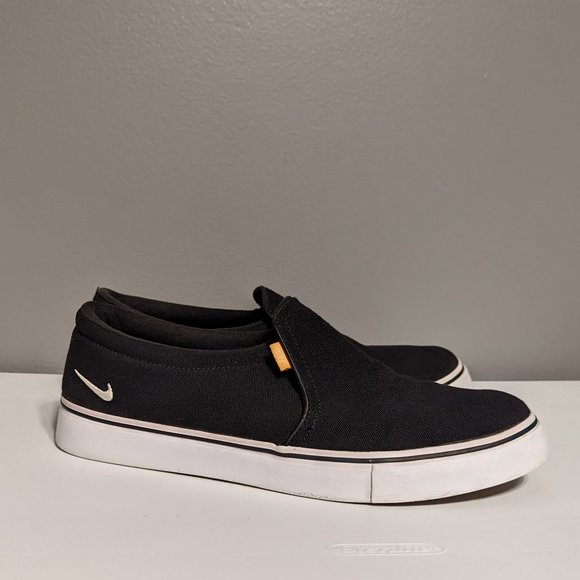 Nike Shoes - Nike Court Royale AC SLP BQ9138-001 Slip Ons Women's Size 9.5